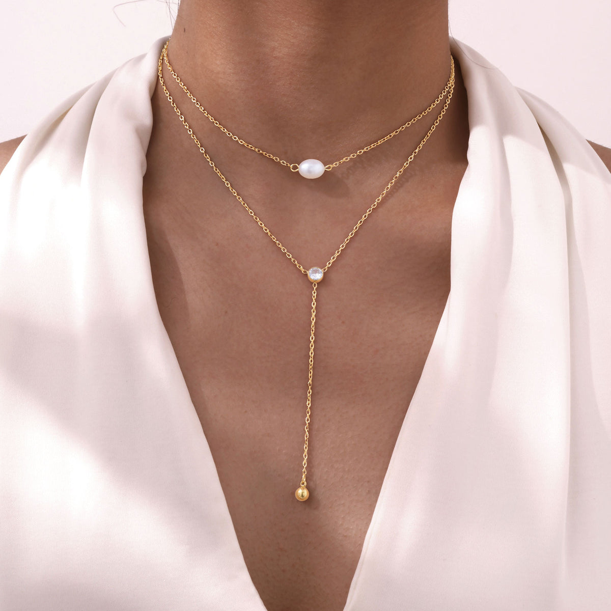 Collier Aria